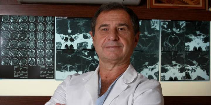 Pedro Lylyk, referente mundial en neurocirugía endovascular: “El impacto del ACV va más allá del paciente y afecta a toda la sociedad”
