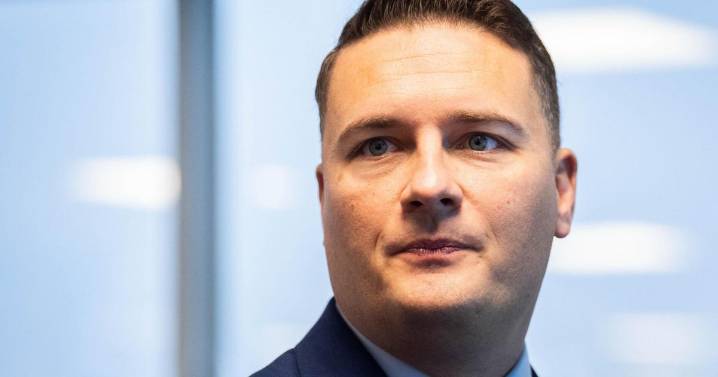 Streeting: Christmas strikes could be the ‘Jenga piece’ that collapses NHS