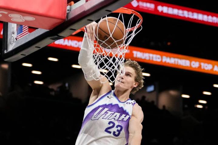 Markkanen anota 30 y Jazz domina el último cuarto para vencer a Nets por 123