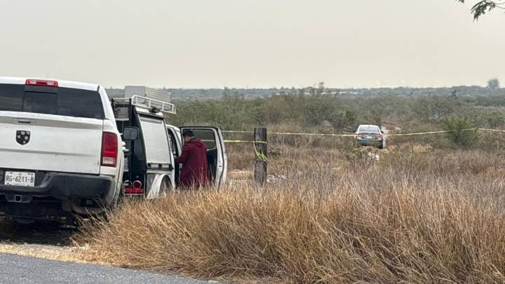 Hallan cuerpo de hombre dentro de cajuela de auto en la carretera a las Grutas de García