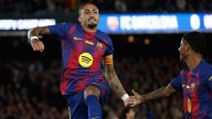 FC Barcelona mantiene la cima de LaLiga gracias a dos goles de Raphinha ante Osasuna