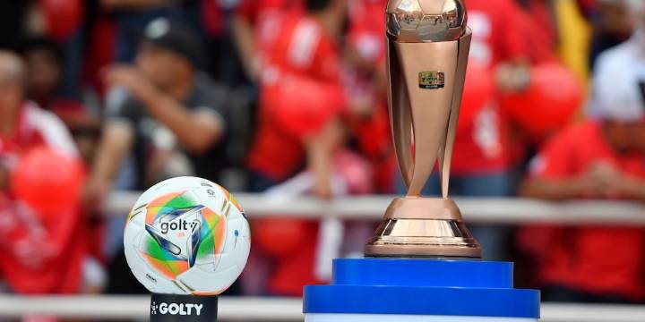 Terna arbitral de la final de la Copa BetPlay está encabezada por un polémico central