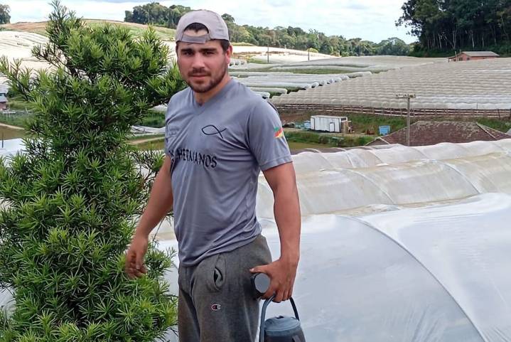 Dramático éxodo de misioneros a Brasil para emplearse en el campo por la falta de trabajo