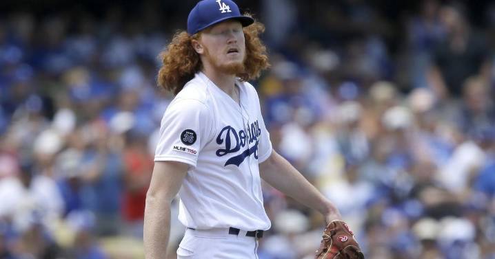 Cardinals finalizing deal with former Dodgers starter Dustin May, per source