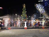 Encienden Árbol de Navidad en Insurgentes, CDMX