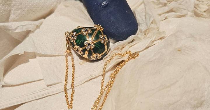 Police recover a swallowed Fabergé pendant after a 6-day wait for it to reappear |