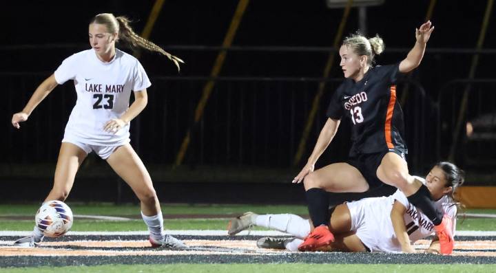 Lake Brantley's Mike Cuff scores 400th win in 25th season