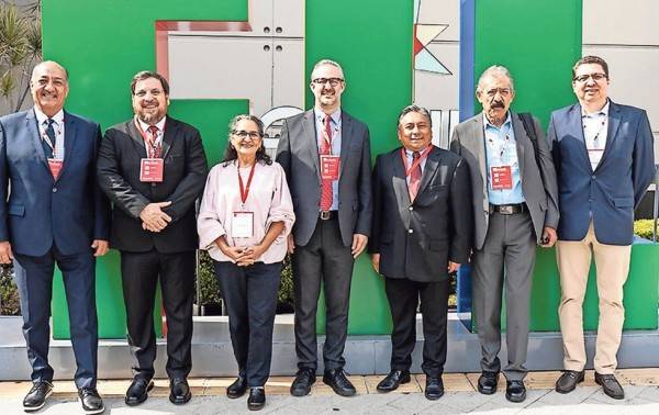 Reconoce UNESCO a Chihuahua en la FIL