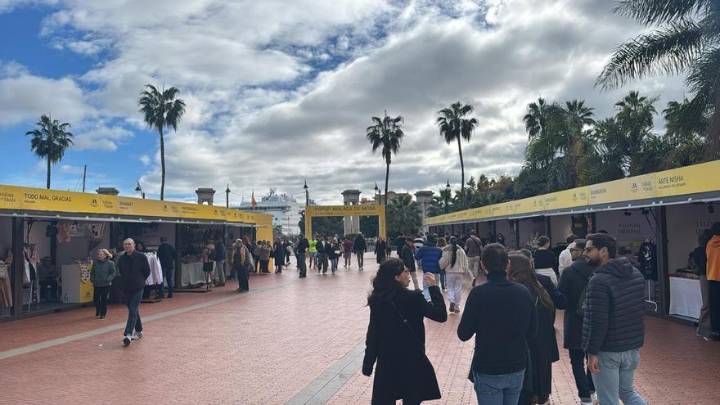 Los diseñadores Málaga de Moda cuadruplican sus ventas respecto al pasado año en el Pop Up de Plaza de la Marina