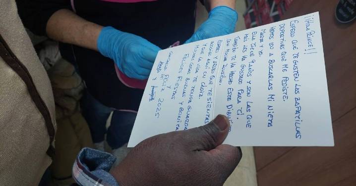 Estrellas en la Navidad: Una década regalando la esencia de las fiestas en Cádiz