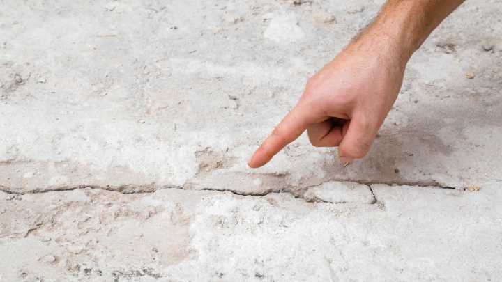 Say Goodbye To Deep Cracks In Concrete With This Simple, Budget