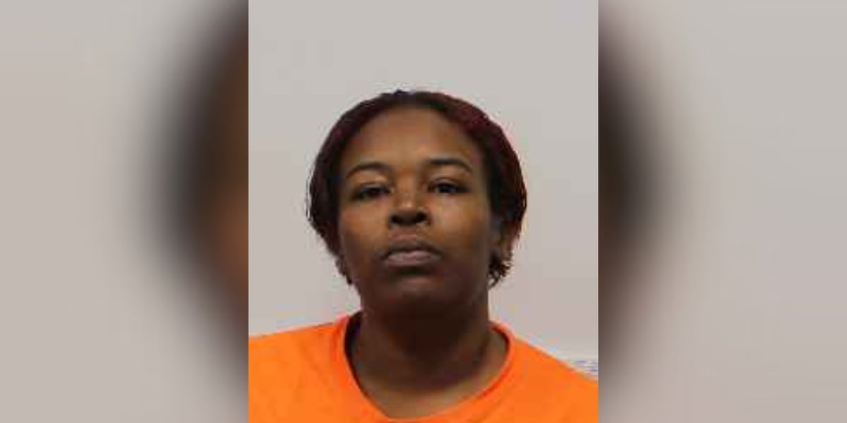 1 wanted, 1 arrested following deadly attack at A&M Food Mart in BR, authorities say