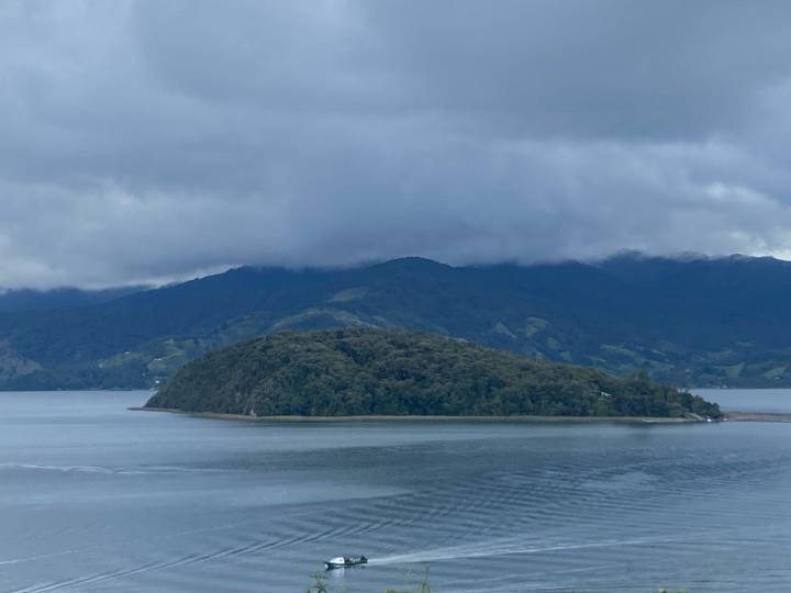 ¿Otra vez contra Nariño? Ahora un político del Putumayo reclama la Laguna de la Cocha