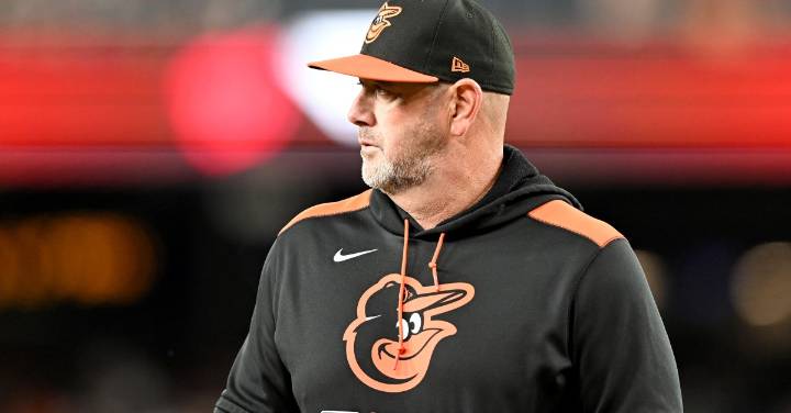 Tuesday Bird Droppings: Brandon Hyde has a new job