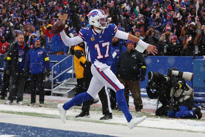 Bills superan a Bengals con cuatro touchdowns de Josh Allen