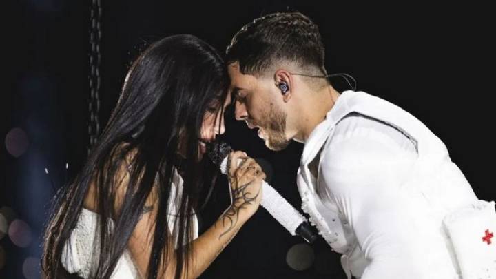 Emoción total: el gesto de J Rei que hizo llorar a María Becerra en su show de River Plate