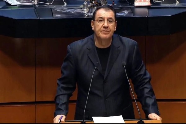 Impulsan canal, radio, diario y agencia de la 4T