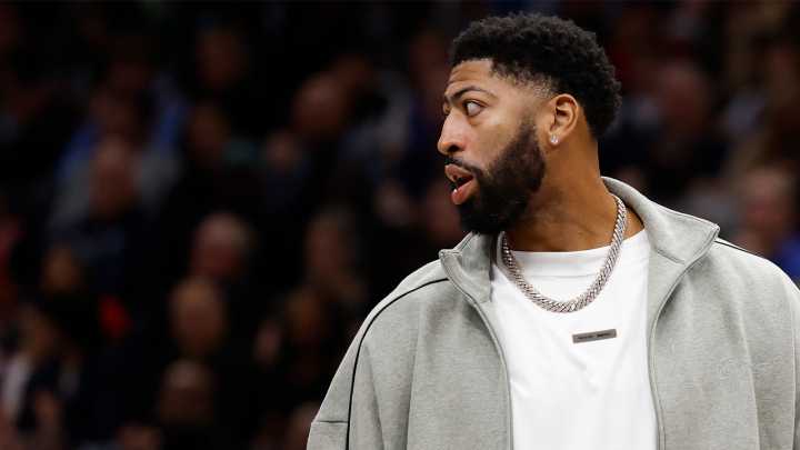 Bulls trading for Anthony Davis would be a classic case of a Catch
