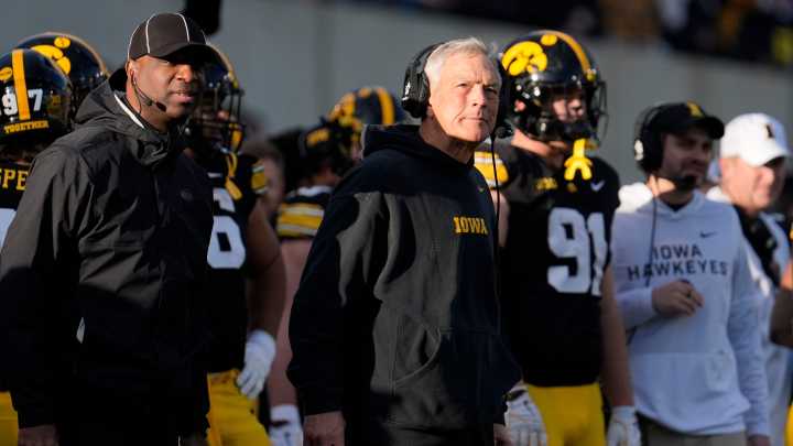 Iowa football recruiting rankings: Where 2026 class puts Hawkeyes