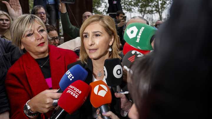 Pradas entrega no xulgado un acta notarial coas súas conversas con Mazón o día da dina