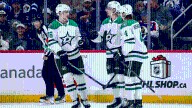 Stars hold off Jets, extend point streak to 11