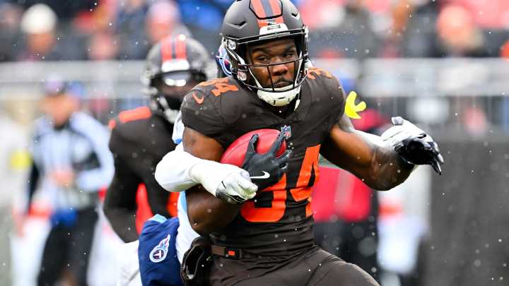 Browns running back joins Ethan Pocic on injured reserve list