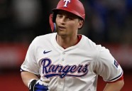 Yankees y Red Sox compiten por el campocorto estrella Corey Seager
