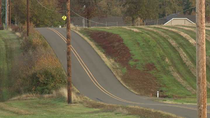 Clackamas County deputy found justified for shooting man who torched trailer, ran at her