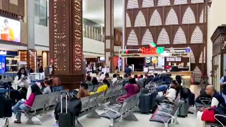 Mass IndiGo cancellations on Dec 9 hit 271; Ahmedabad flyers suffer 12