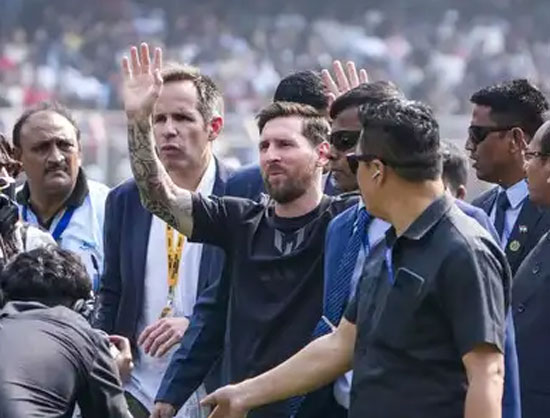 Messi’s Kolkata appearance ends in chaos as fan frenzy Overwhelms stadium