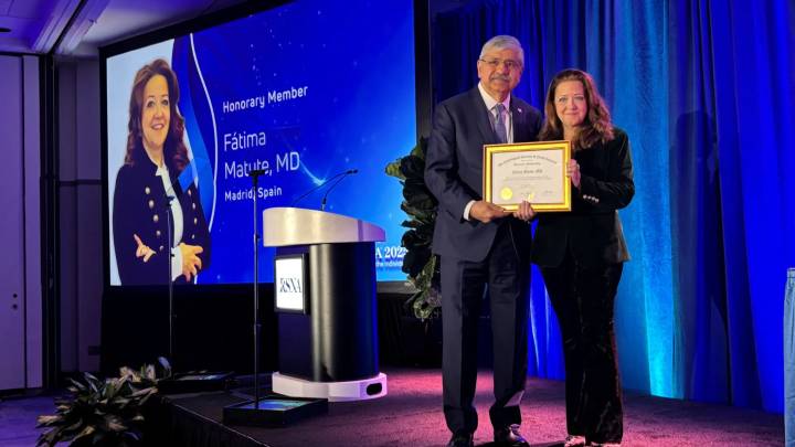 La consejera de Sanidad madrileña, Fátima Matute, primera española en recibir la máxima distinción mundial en radiología