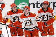 Beckett Sennecke beats buzzer to force OT and Ducks edge Penguins in shootout