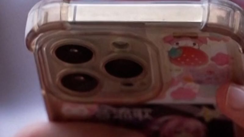 The mental health benefits of delaying social media