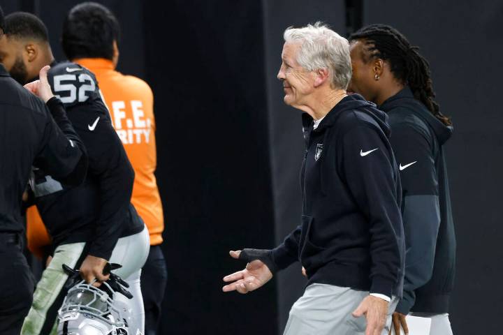Raiders in position to get No. 1 pick in NFL draft after loss vs Broncos