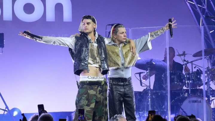 "Top of the Hills", el nuevo álbum de CA7RIEL & Paco Amoroso, llegará el 19 de diciembre