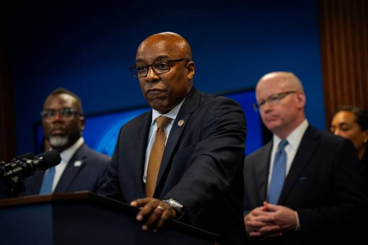 Illinois settles suit against Monsanto for $120 million for PCBs contamination