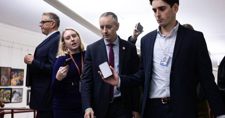 House GOP unveils narrow health care package with key deadline looming