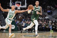 Deadspin | Kyle Kuzma, Bucks snap Celtics streak with comeback win