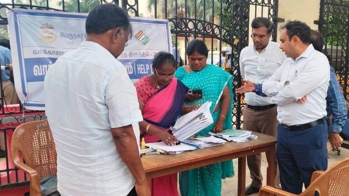 BLO deaths during SIR duty: SC asks states, UTs to provide more staff to EC