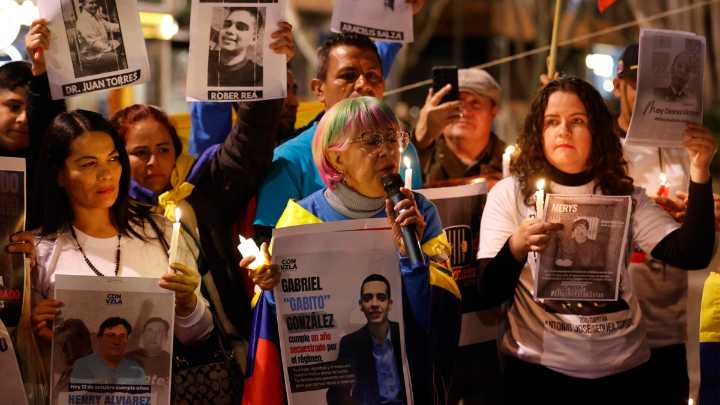 Video | Migrantes venezolanos participaron en una concentración en Bogotá en apoyo a María Corina Machado y en protesta contra Nicolás Maduro