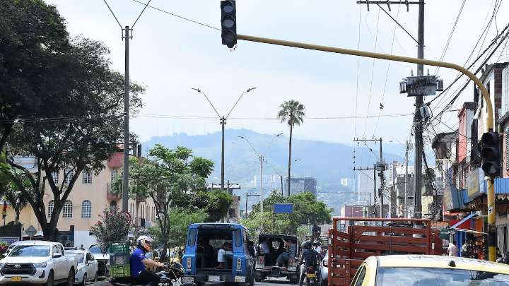 Pico y placa en Cali para este viernes, 5 de diciembre del 2025; ¿se encuentra su carro?