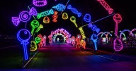 7 drive-through light shows that pledge to holly jolly your holiday spirits