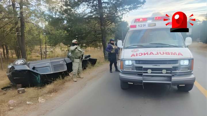 Volcadura en carretera libre Durango-Mazatlán deja cuatro personas lesionadas