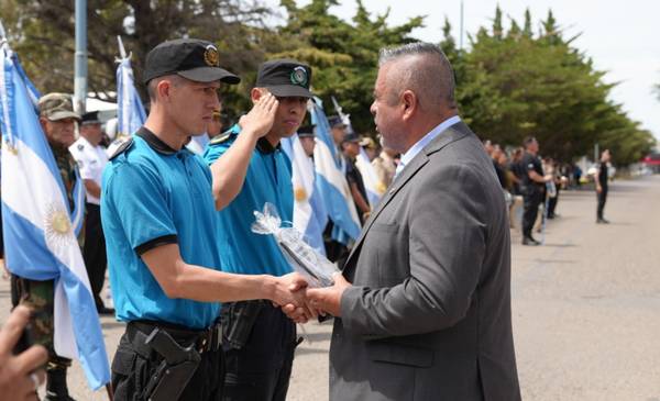 Iturrioz en el aniversario 68 de Policía: «Tenemos un cuerpo de excelencia, preparado para cada necesidad»