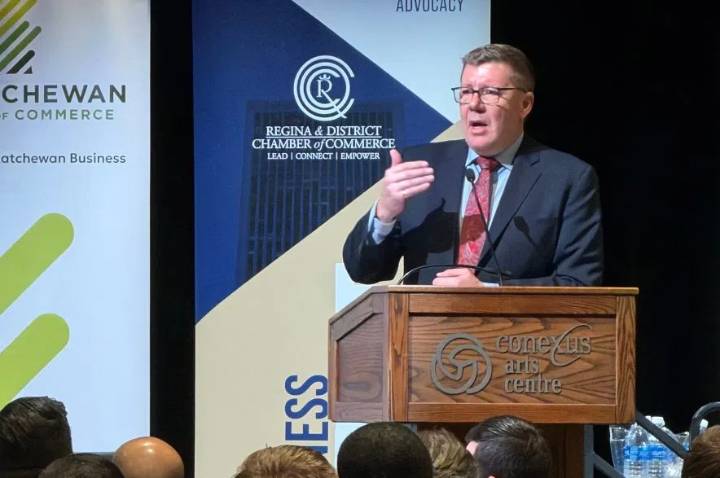 ‘Take a breath’: Sask. premier, trade leaders react to Trump tariff threats on fertilizer