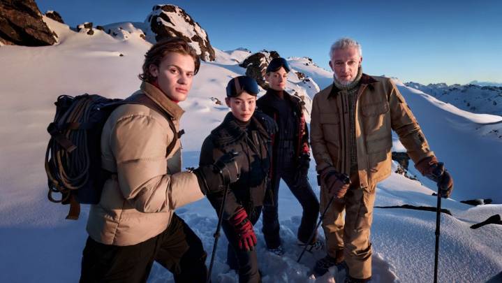 Moncler Grenoble Fall 2023: Vincent Cassel, Amber Valletta and More