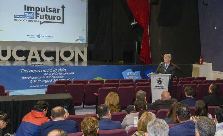 Comienza la inscripción definitiva para las becas “Impulsar Futuro”