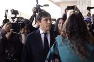 El médico culpable de dar ketamina a Matthew Perry es sentenciado a 30 meses de prisión