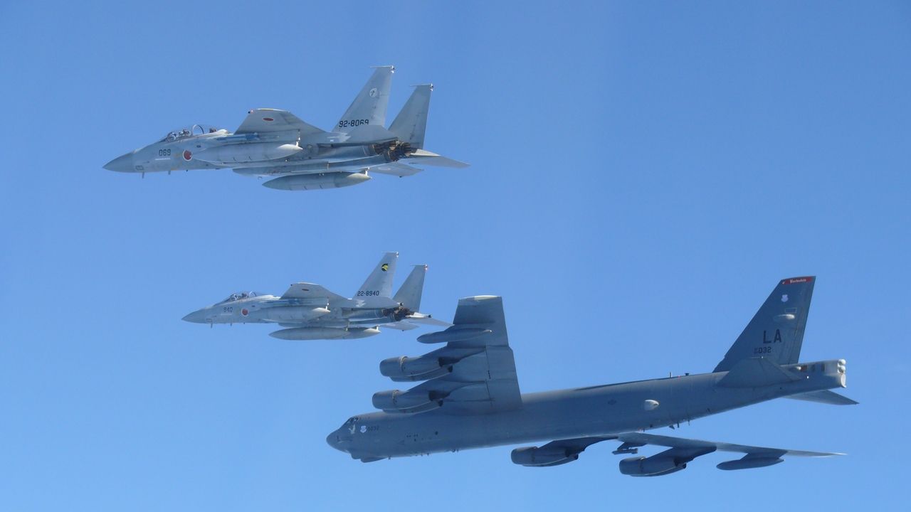 US and Japan hold joint flight drills as China ups military activity near Japan