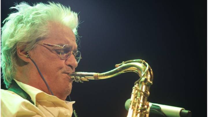 Roberto Pettinato presenta "Sumo x Pettinato" en Paraná